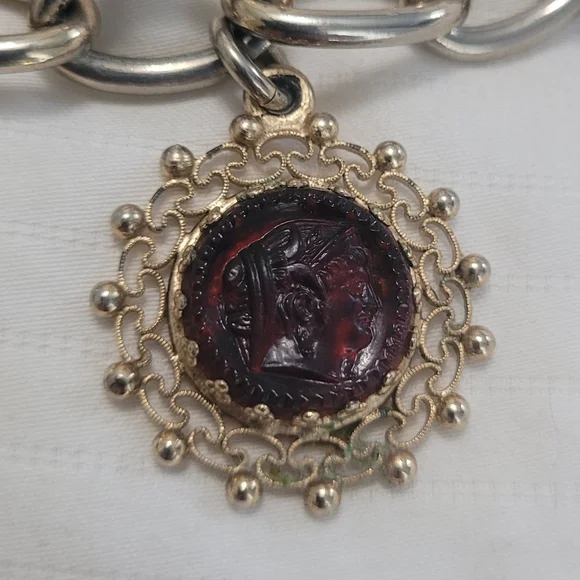 1950s Intaglio Glass Cameo Italian Roman Greek Chunky Toggle Charm Bracelet
